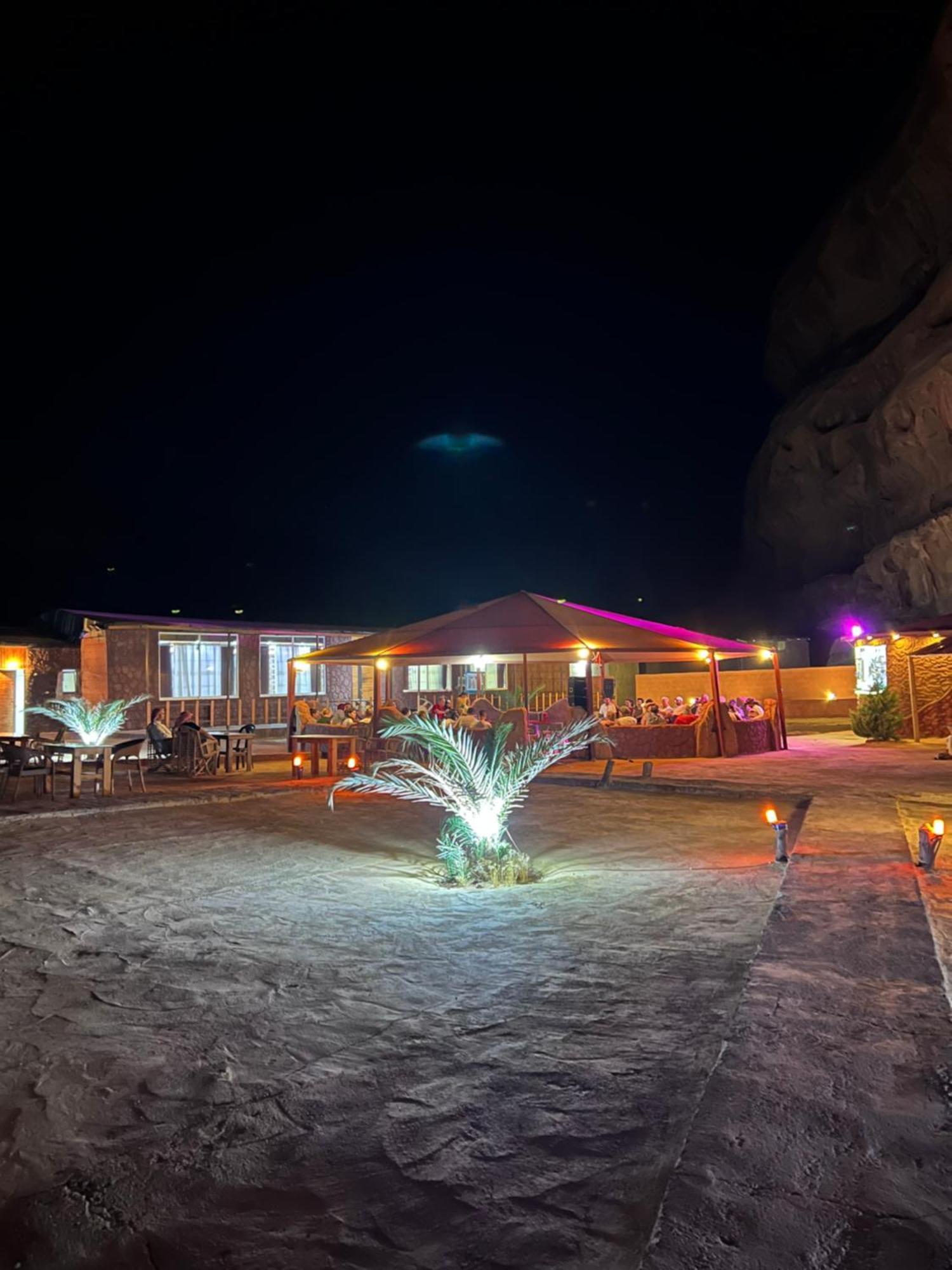 Отель Orbit Camp Вади-Рам Экстерьер фото